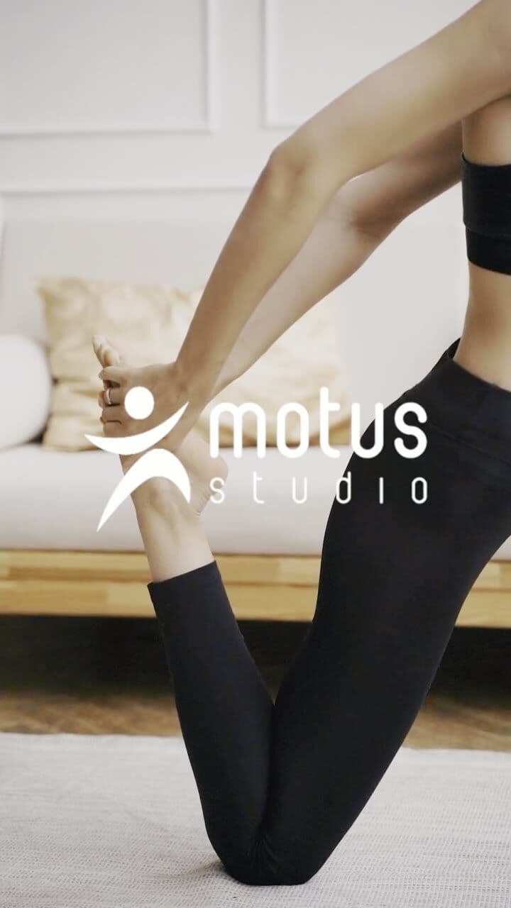 Tempimo pratimas ir Motus studio logotipas